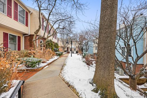 14-14 Washington Mews, Port Chester, NY, 10573-3916 | Card Image