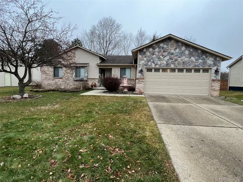 24778 Sarah Flynn, Novi, MI, 48374-2920 | Card Image