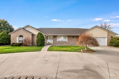 360 E Main St, Hagerman, ID, 83332-5020 | Card Image