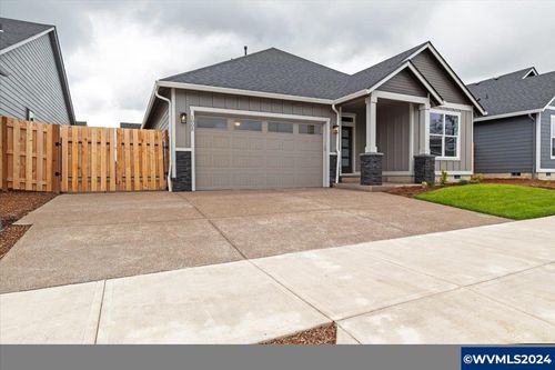 1005 Sassafras St, Independence, OR, 97351 | Card Image