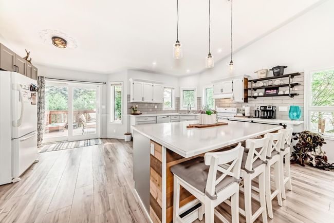 6305 Duncan Place, House other with 4 bedrooms, 3 bathrooms and 4 parking in Olds AB | Image 11