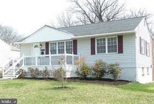 6707 Oakland Ave, RIVERDALE, MD, 20737-1628 | Card Image