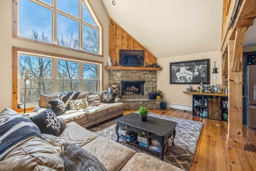 16 Rock Split Way, Wilmington, VT, 05363 | Card Image