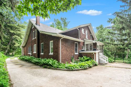 808 Waverly Rd, Chesterton, IN, 46304-1457 | Card Image