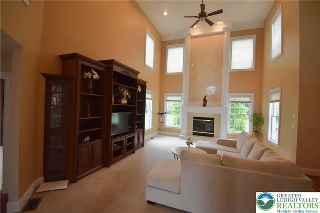 55 Forrest Stand Dr, House other with 4 bedrooms, 5 bathrooms and null parking in Easton PA | Image 25