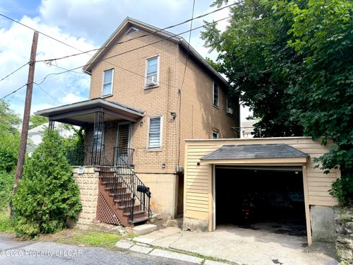 910 Prospect Ave, Scranton, PA, 18505-1891 | Card Image