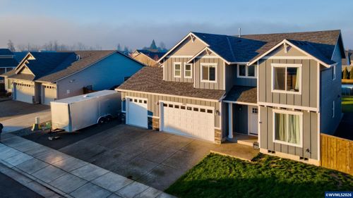 2303 Ne Deciduous Ave, Albany, OR, 97321-1965 | Card Image