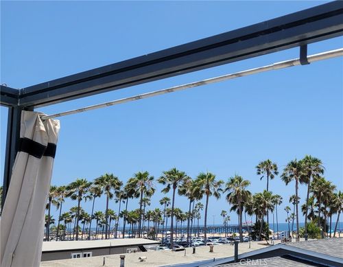 417 E Balboa Blvd, Newport Beach, CA, 92661-1223 | Card Image