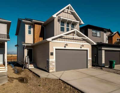 26 Miners Rd W, House other with 3 bedrooms, 2 bathrooms and 4 parking in Lethbridge AB | Image 1