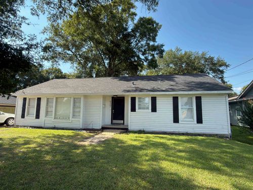 6301 32nd St, Groves, TX, 77619-4504 | Card Image