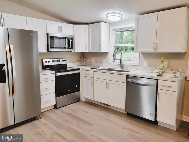 495 Capon Woods Resort Rd, House other with 3 bedrooms, 2 bathrooms and null parking in HIGH VIEW WV | Image 6