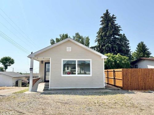 112 Centre St, Lomond, AB, T0L1G0 | Card Image