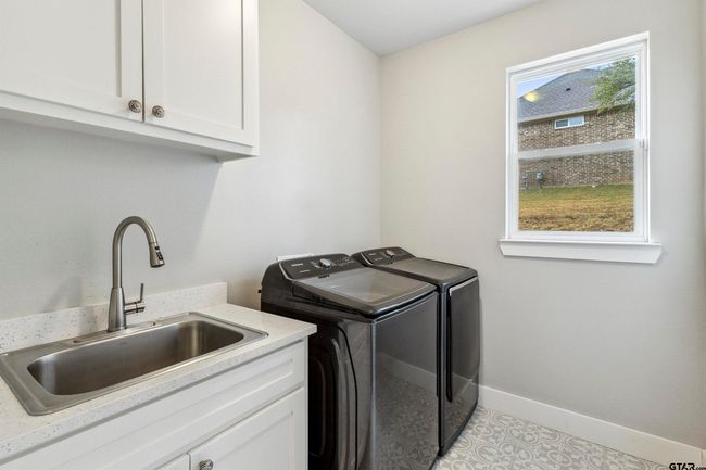 12090 Hackberry Holw, House other with 4 bedrooms, 2 bathrooms and null parking in Tyler TX | Image 18