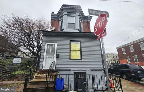 5435 Addison St, Philadelphia, PA, 19143-1425 | Card Image