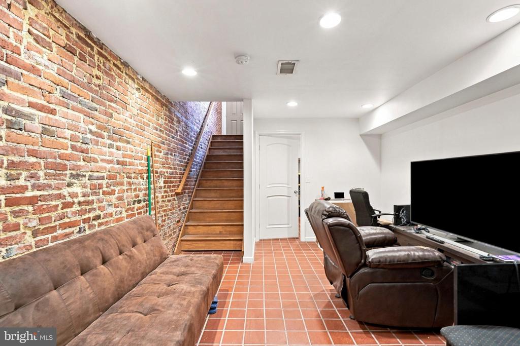 Residential in BALTIMORE 3