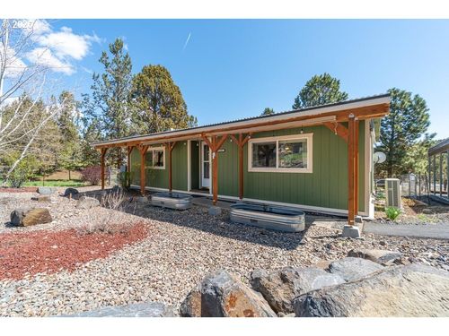 15144 Se Easy St, Prineville, OR, 97754-8541 | Card Image