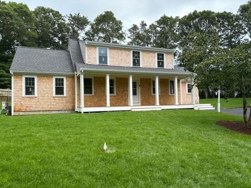 94 Liam Ln, Centerville, MA, 02632-3326 | Card Image