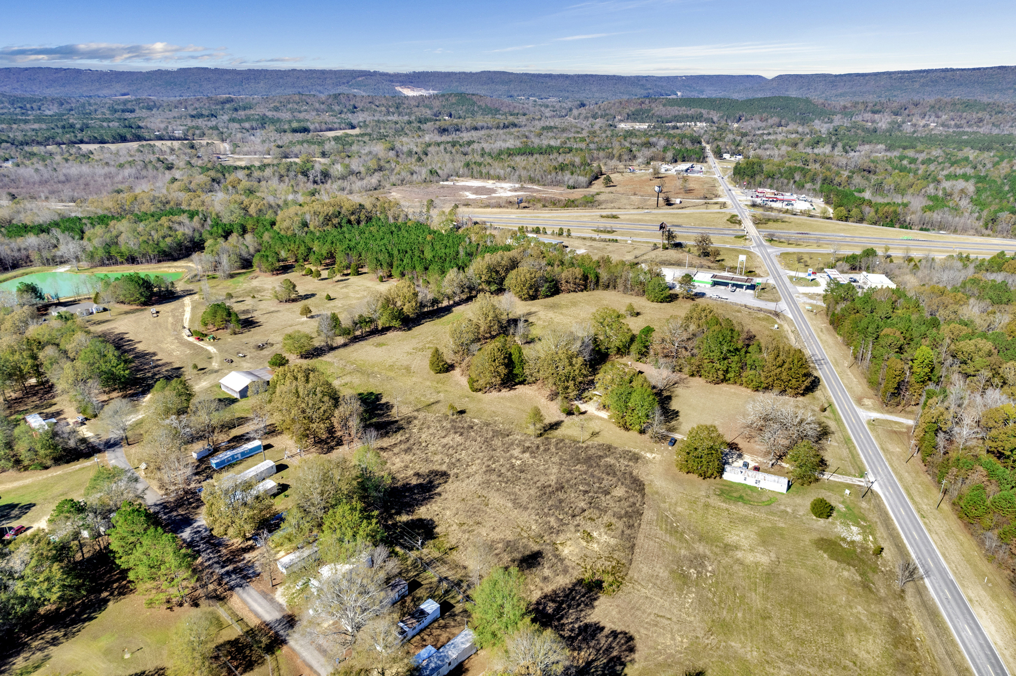 30 Claudia Ln, Ashville, AL 35953