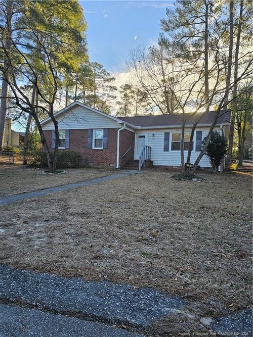 1121 Lake Stone Pl, Fayetteville, NC, 28311-1512 | Card Image