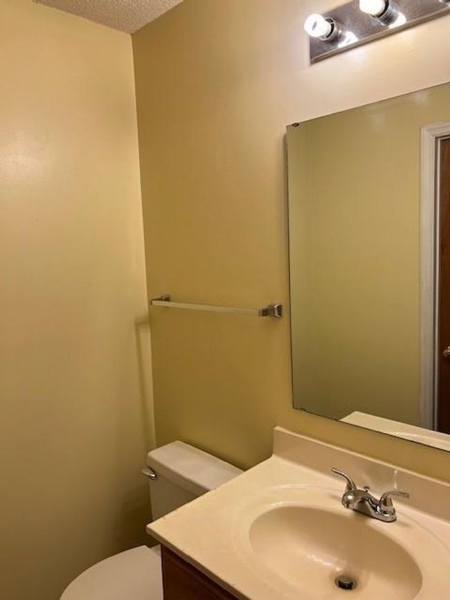 Photo #7 | Image 7