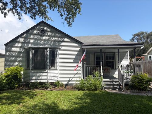 440 Naples St, Corpus Christi, TX, 78404-1835 | Card Image