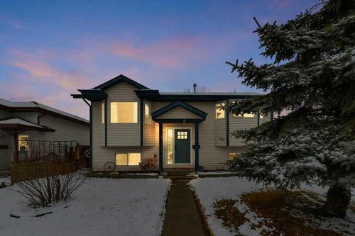 176 Westgate Cres, Blackfalds, AB, T4M0J9 | Card Image