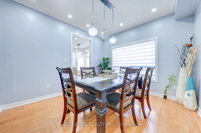 82 Warnford Cir, House other with 7 bedrooms, 5 bathrooms and 4 parking in Ajax ON | Image 10