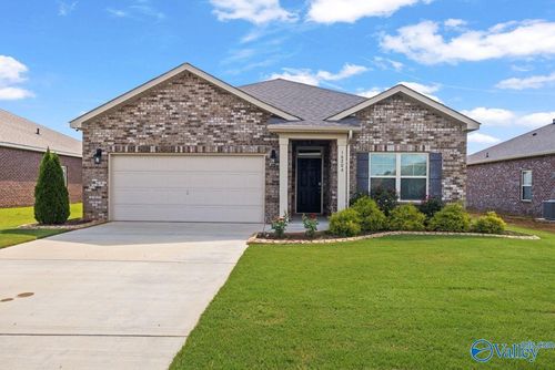 16206 Glenncrest Ln, Harvest, AL, 35749-4409 | Card Image