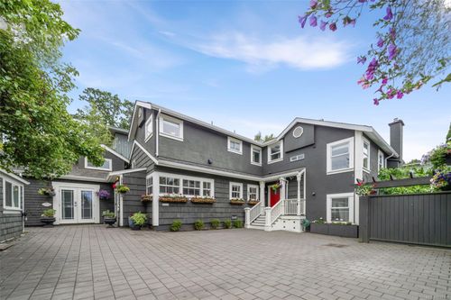 1145 Meares St, Victoria, BC, V8V3J9 | Card Image
