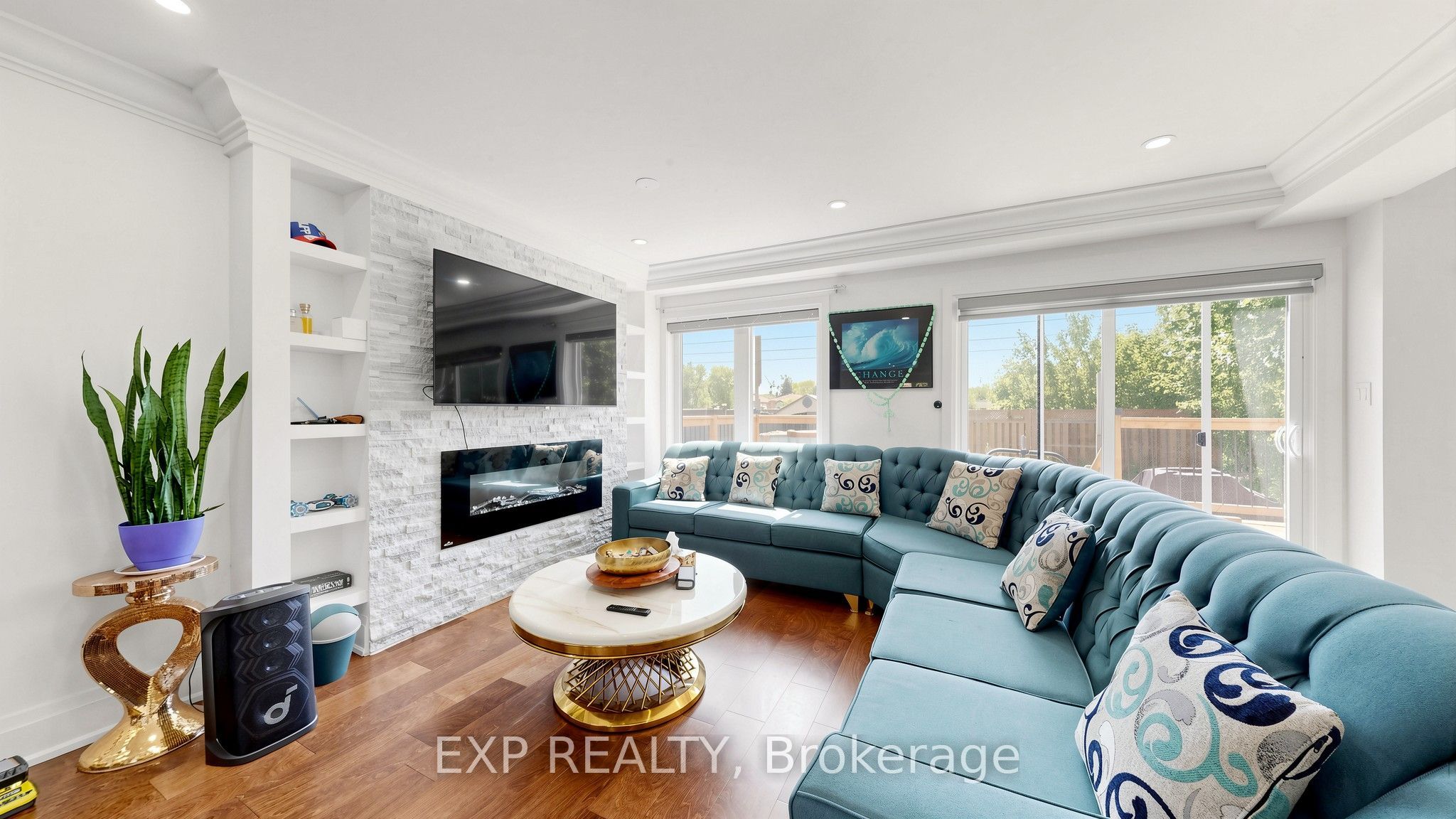 Residential in Toronto E04 5
