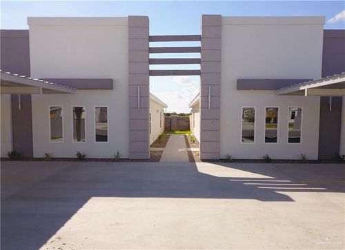 unit-4-2918 W Kenwood St, Edinburg, TX, 78541-5297 | Card Image