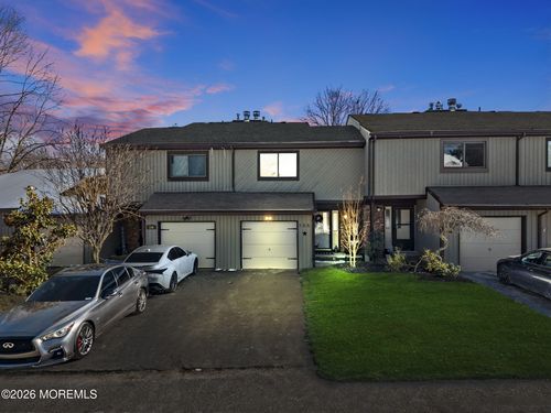 136-155 Old Bridge Plz, Old Bridge, NJ, 08857 | Card Image