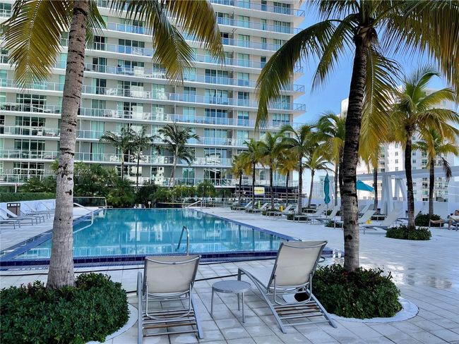 3716-N - 1111 Sw 1 St Ave, Condo with 2 bedrooms, 2 bathrooms and null parking in Miami FL | Image 33