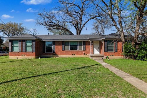 401 E 8th St, Irving, TX, 75060-5318 | Card Image