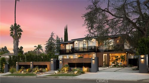 5244 Tampa Ave, Tarzana, CA, 91356-3814 | Card Image