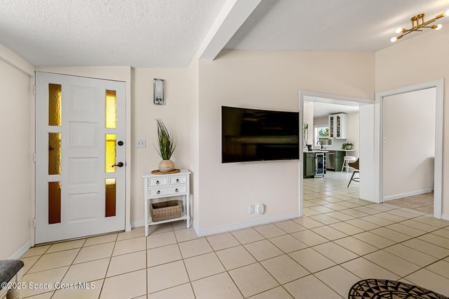 251 Avenida De La Vis, House other with 3 bedrooms, 1 bathrooms and null parking in Indialantic FL | Image 11