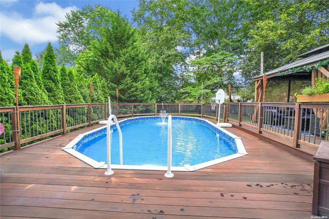 1107 Jefferson Ave, House other with 4 bedrooms, 2 bathrooms and null parking in West Islip NY | Image 29