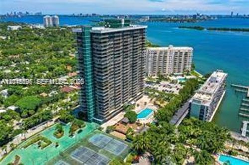 1810-780 Ne 69th St, Miami, FL, 33138-5743 | Card Image
