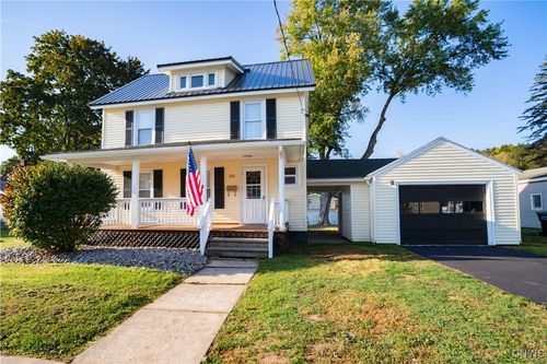 521 Francis St, Herkimer, NY, 13350-1003 | Card Image