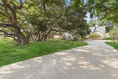 25735 Green River Dr, San Antonio, TX, 78260-6415 | Card Image