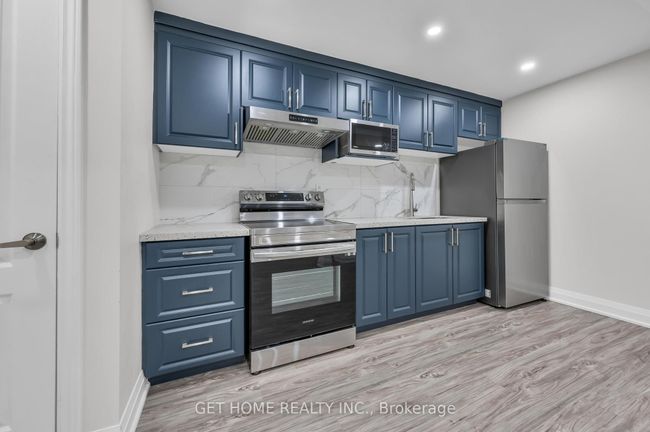 18 Germain Cir, House attached with 5 bedrooms, 4 bathrooms and 1 parking in Brampton ON | Image 44