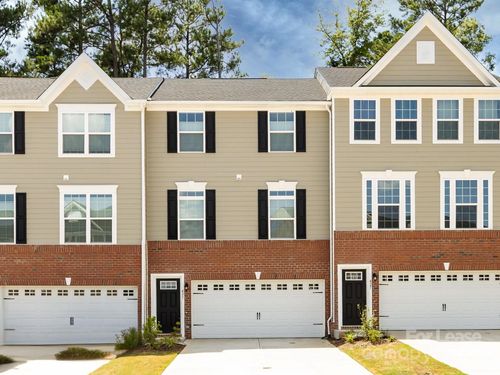 431 Moondance Dr, Gastonia, NC, 28054-4077 | Card Image