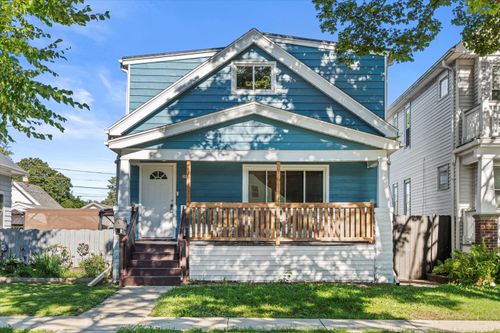 2066 S 58th St, WEST ALLIS, WI, 53219-1538 | Card Image