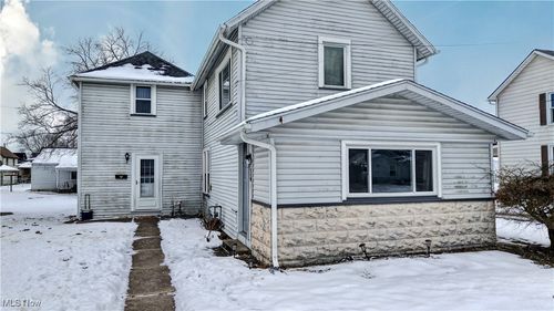 136 3rd Street, Strasburg, OH, 44680 | Card Image