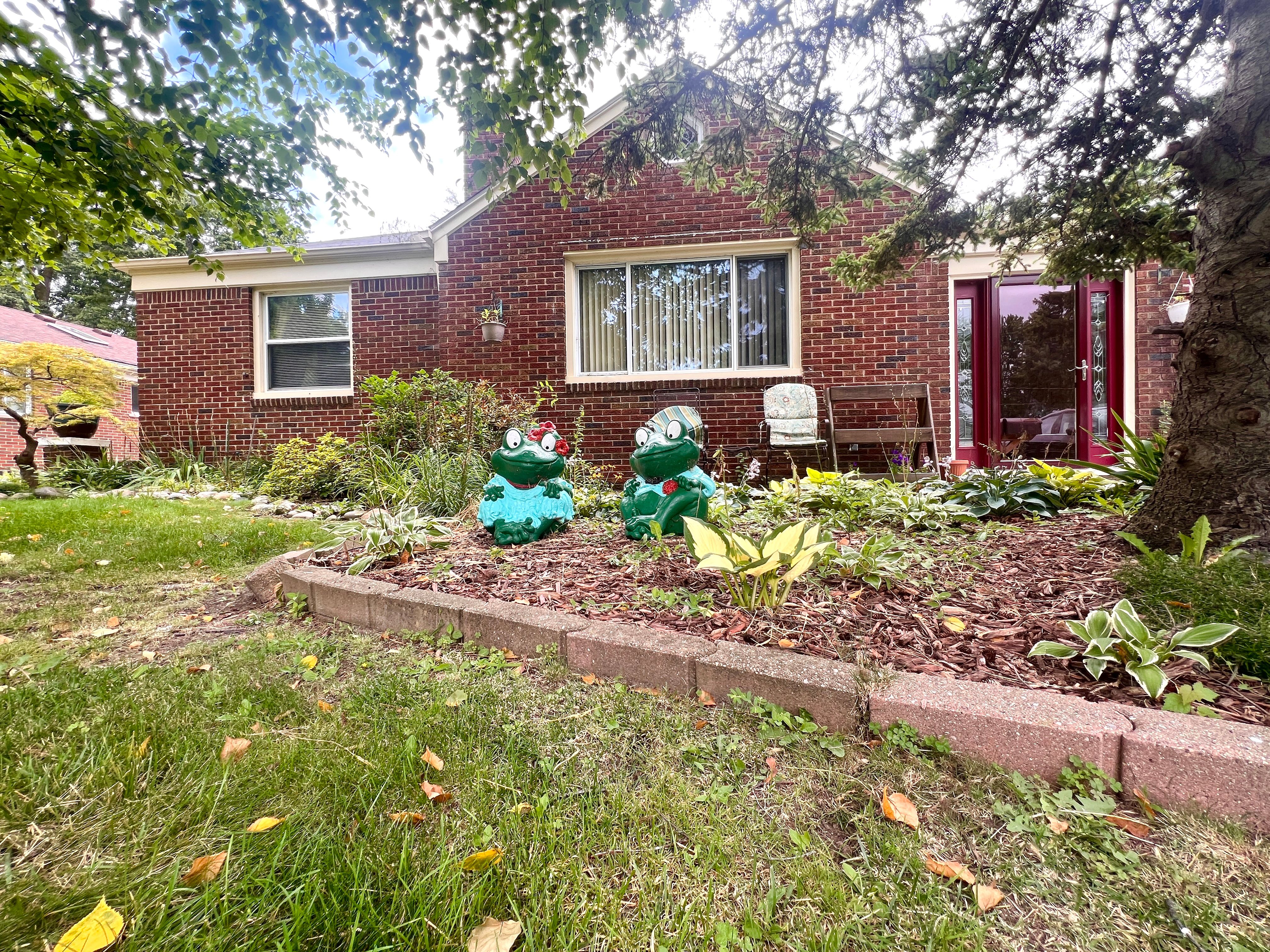 Shock St, Saint Clair Shores, MI 48081