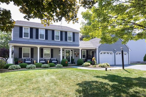 5018 Chesapeake Dr, Syracuse, NY, 13212-4411 | Card Image