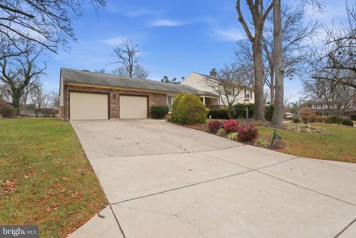 12204 Chesterton Dr, UPPER MARLBORO, MD, 20774-1610 | Card Image