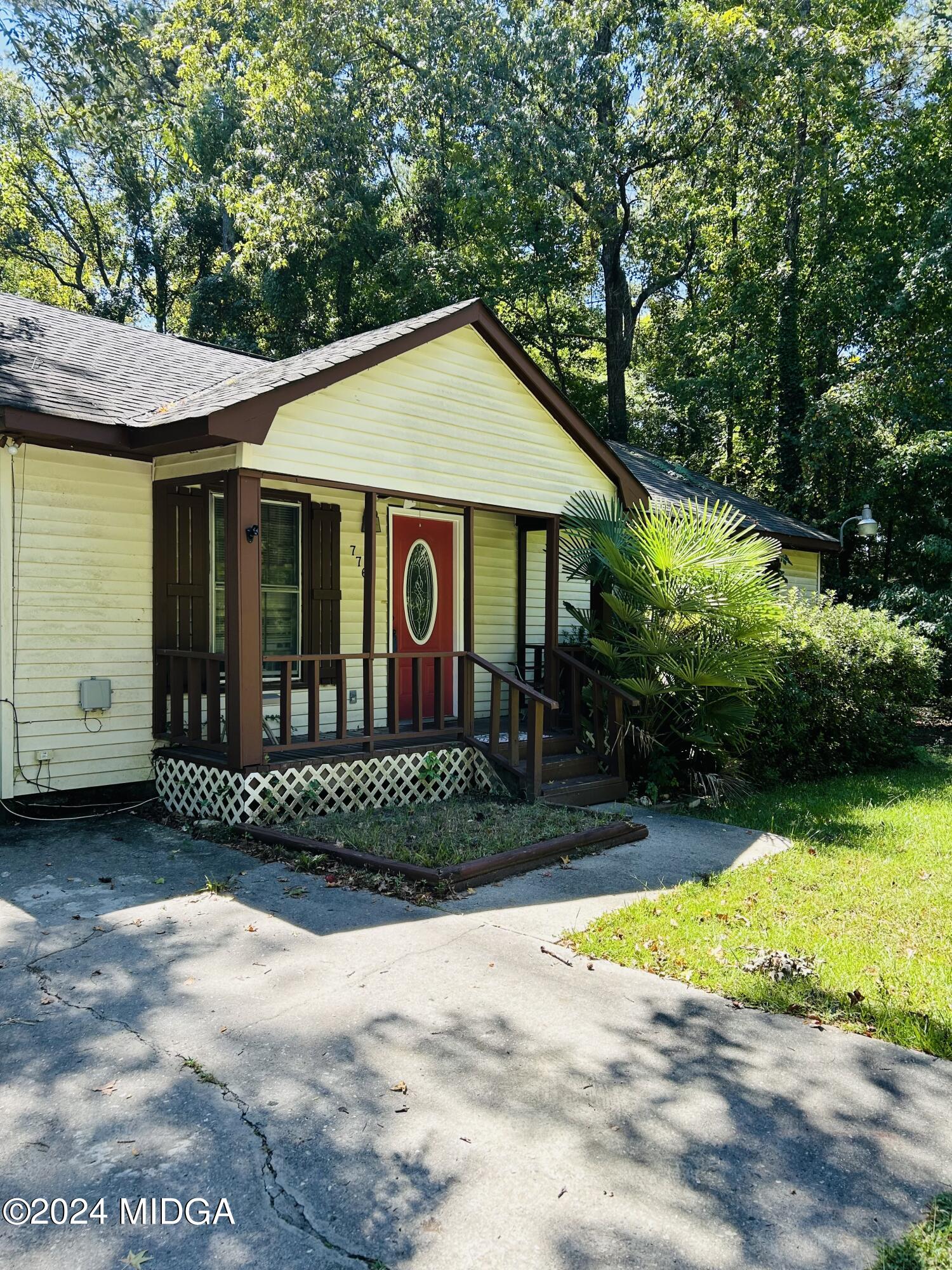 Maid Marion Ln, Macon, GA 31220