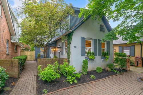 843 City Park Ave, Columbus, OH, 43206-2049 | Card Image