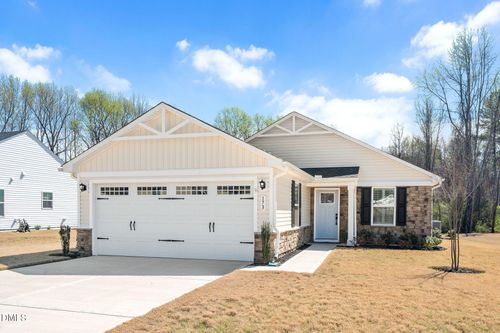 173 S Breeze Way, Fuquay Varina, NC, 27526 | Card Image